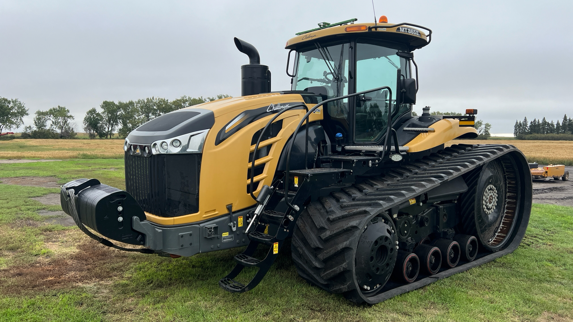 2016 Challenger MT865E